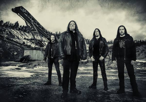 UNLEASHED: Confira a nova música “Lead Us Into War”