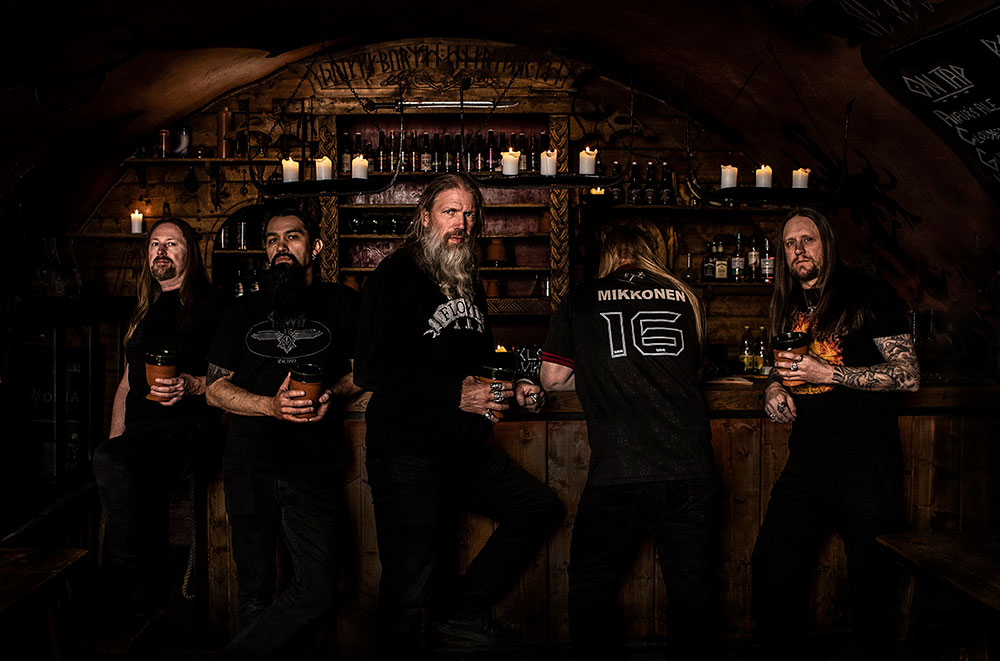 AMON AMARTH lança novo videoclipe, ‘Saxons and Vikings’, com participação de membros do SAXON