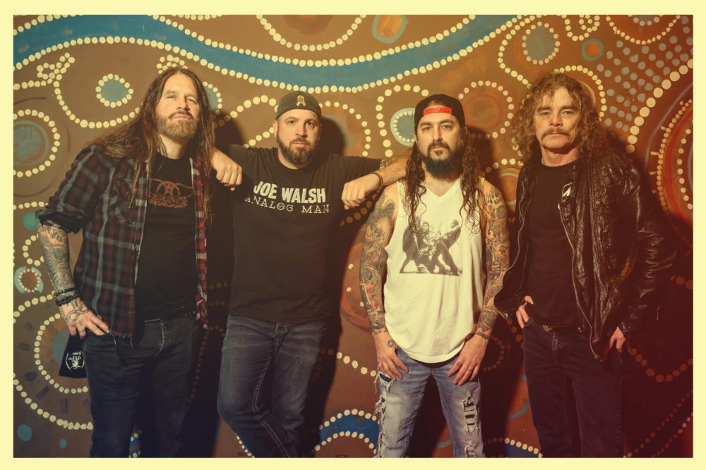 BPMD de BOBBY BLITZ, M. PORTNOY, PHIL DEMMEL e MARK MENGHI  lança clipe de “Evil”, de WILLIE NIXON