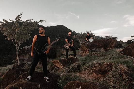 CULTURAL TRAITS estreia novo single “False Paradise”