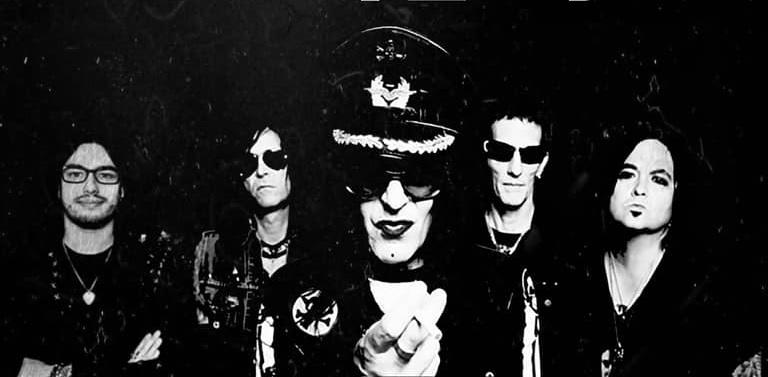 Ouça o novo cover gravado pelo FASTER PUSSYCAT, para “Pirate Love” de JOHNNY THUNDERS & THE HEARTBREAKERS