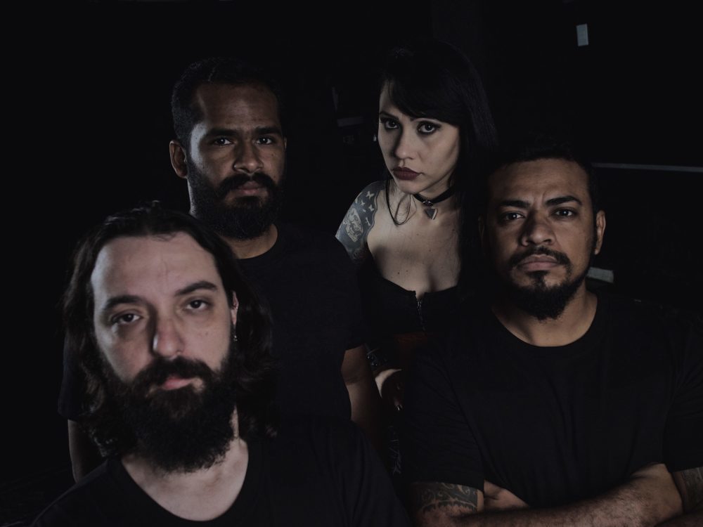 HYLIDAE prepara lyric video com assinatura do artista ALCIDES BURN