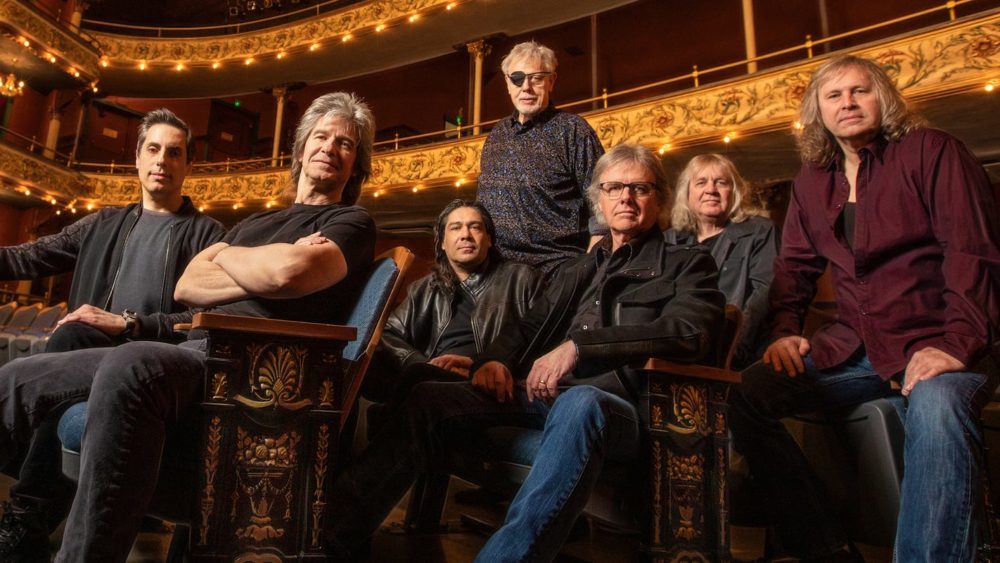 KANSAS celebra 50º aniversário com o lançamento de “Another Fork In The Road – 50 Years Of Kansas”