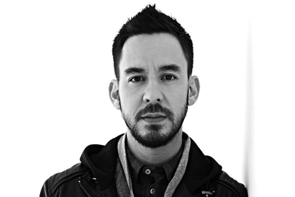 Mike Shinoda, do LINKIN PARK: “Eu tive dias terríveis, e agora tenho menos dias ruins”