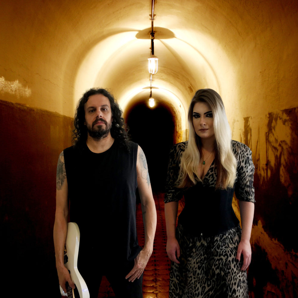 DISTORTED DUO lança álbum de estreia “Change” e videoclipe da faixa título