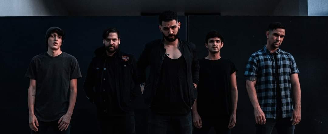 PRESSIVE: Banda mexicana lança novo single, “Veinte Veinte”