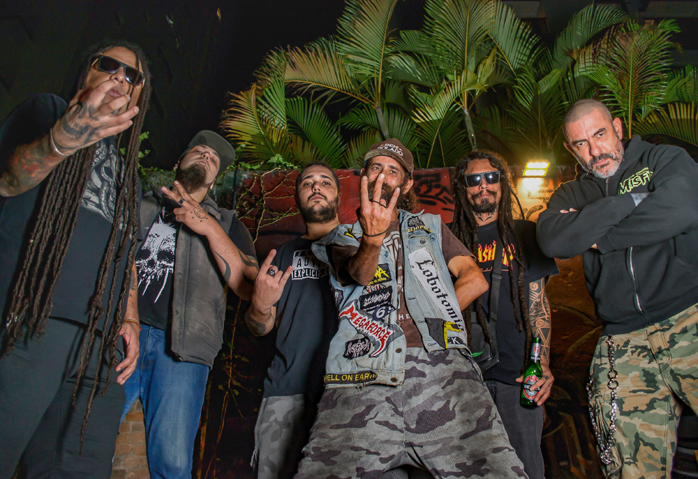 RxUxAx: Nova banda de crossover com presença ilustre