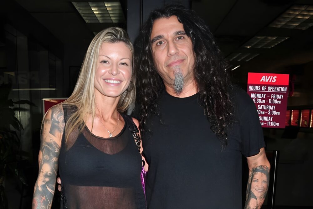 JOHNNY ARAYA faz graves acusações contra a esposa de seu irmão TOM ARAYA (SLAYER)