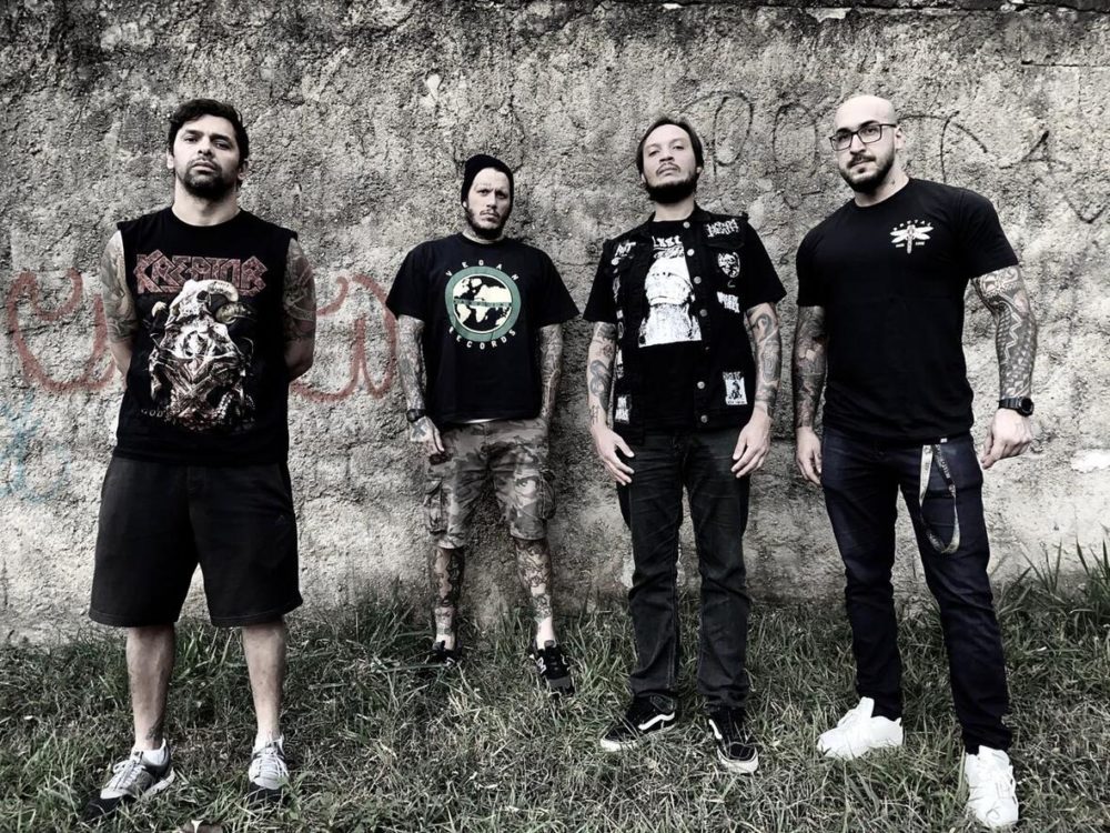 THE WEAPON THEY FEAR quebra instituições e fala em autogestão em EP “It’s Time”