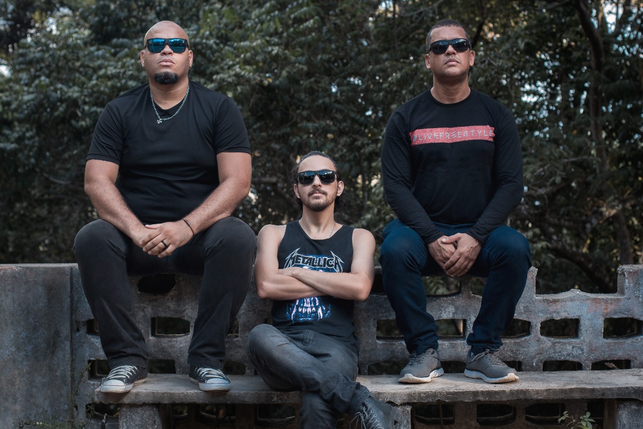 OPHICINA DE SONHOS lança single instrumental “Interação analógica”