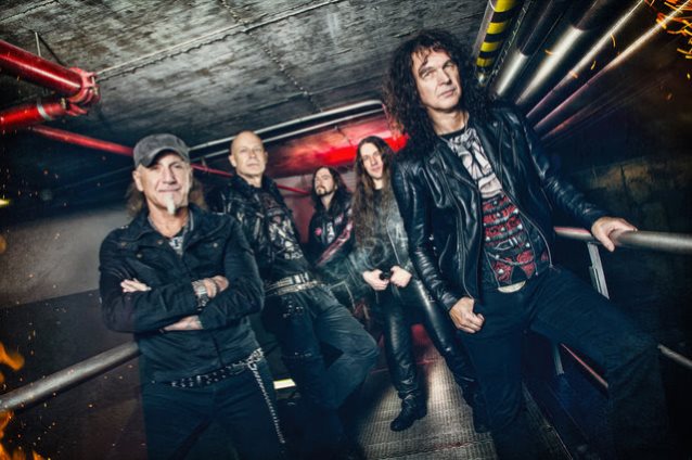 ACCEPT em São Paulo terá REPÚBLICA como banda convidada !