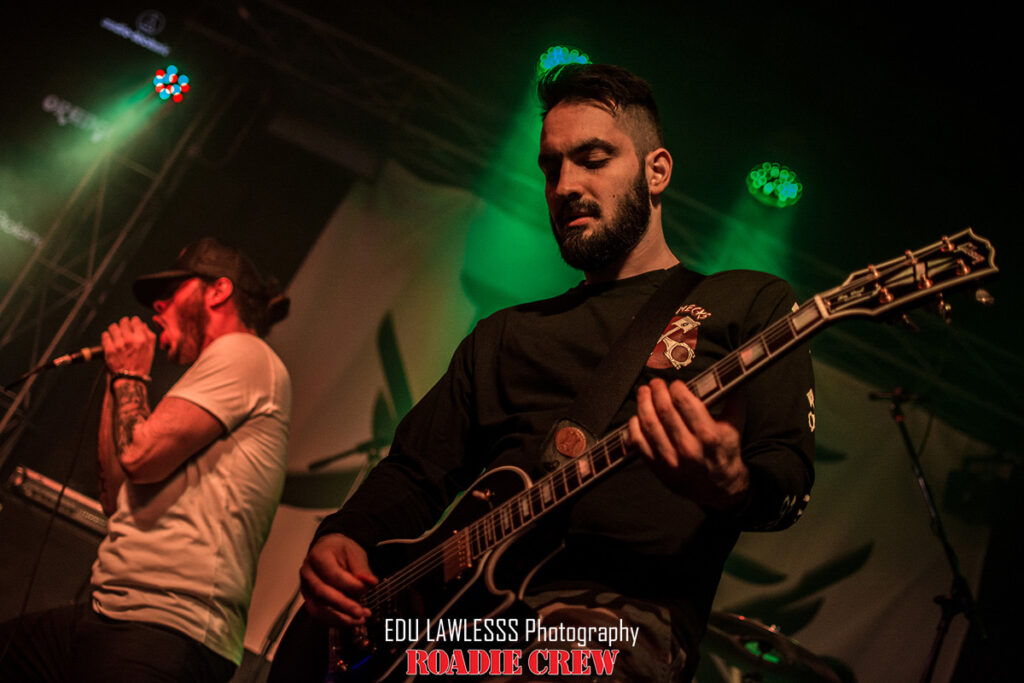 Furia Inc. em abrtura para o Mile