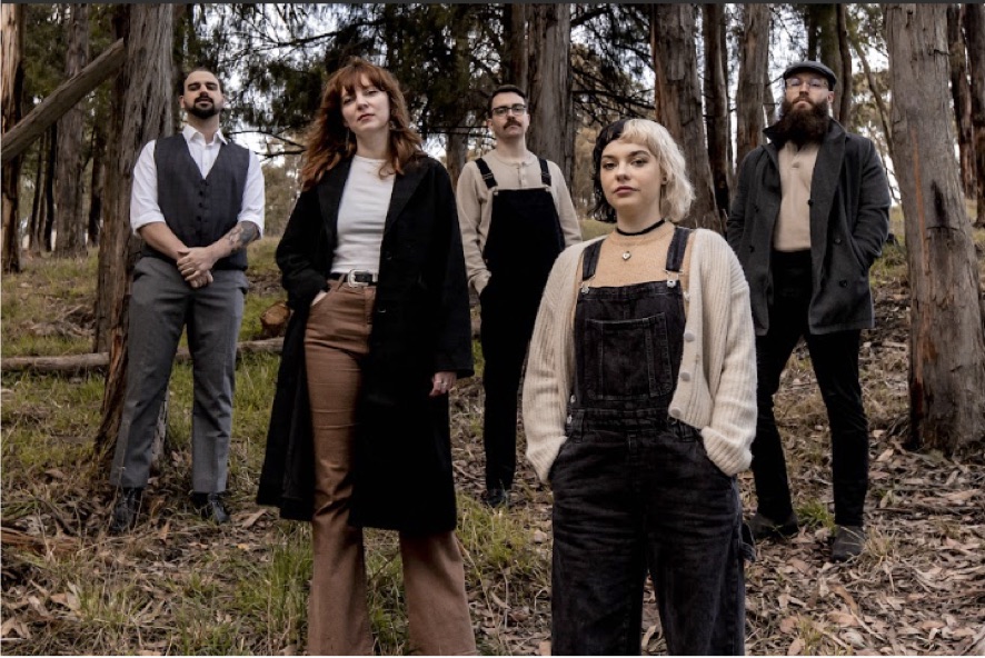 FUTURE STATIC: quinteto australiano de metal compartilha seu novo single, “The Hourglass”