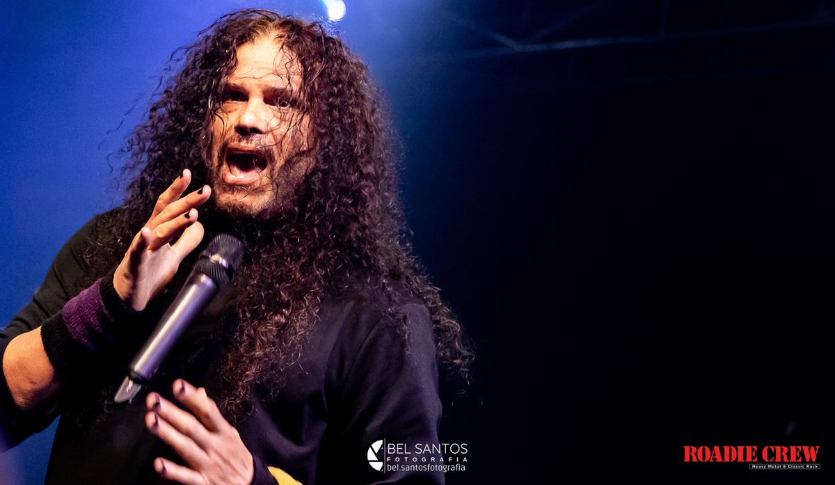 As lembranças de JEFF SCOTT SOTO sobre regravar “Stand Up” para o filme “Rock Star”