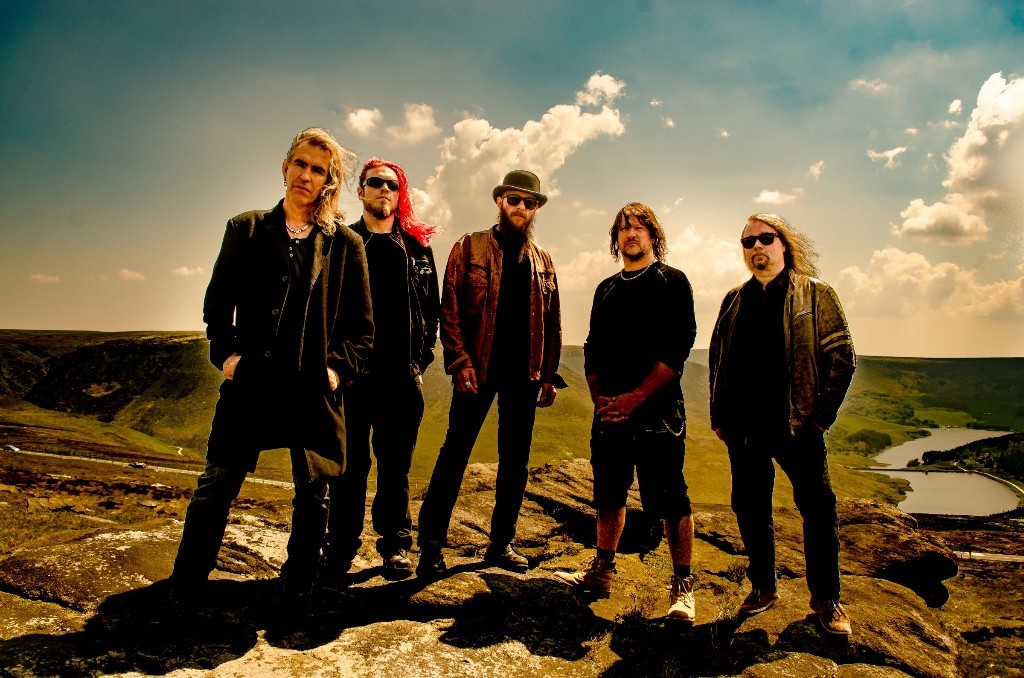NEW MODEL ARMY vem ao Brasil para dois shows históricos
