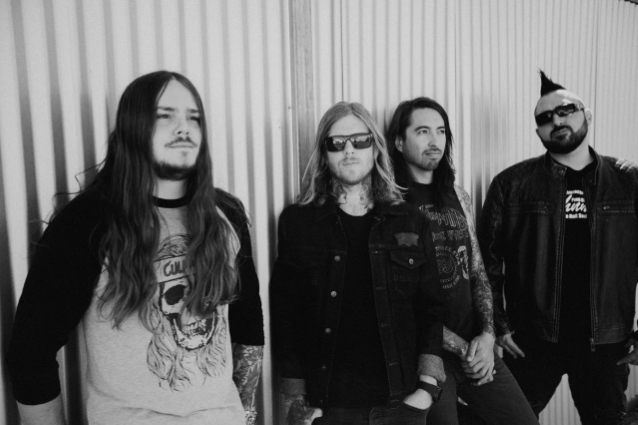 OF MICE & MEN: Em estúdio com o produtor Josh Wilbur