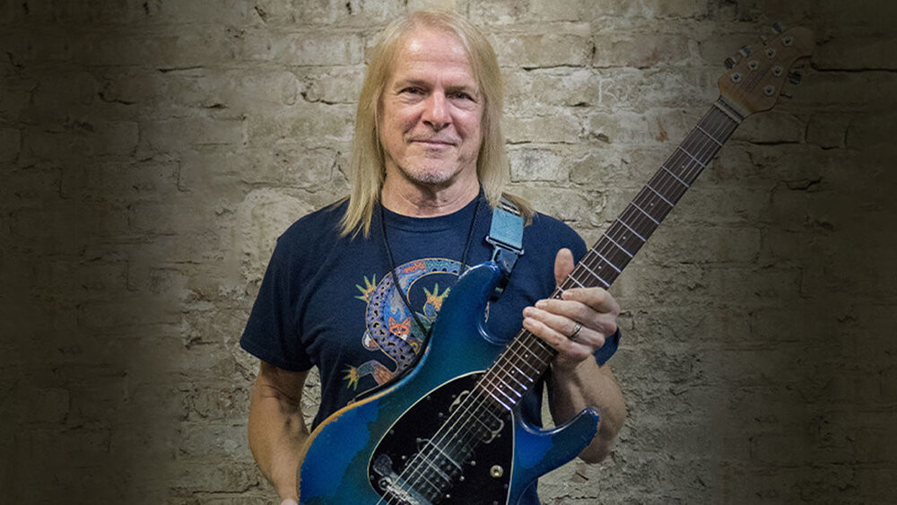 Após sair do DEEP PURPLE, STEVE MORSE se apresentará no G4 Experience, de JOE SATRIANI, em Las Vegas