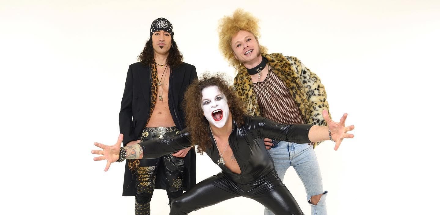 Divertido trio sleaze europeu StOP, sToP! lança “Turned My Life Around”, novo clipe do álbum “loWcosT liFe”