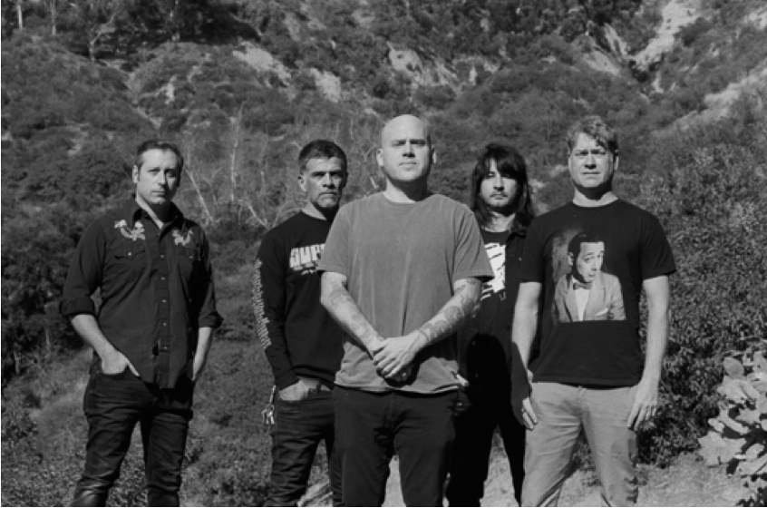 THE BRONX lança clipe de “Curb Feelers” com tema de motocicleta